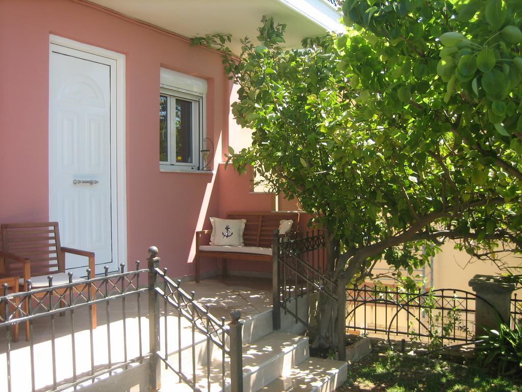 Sunset Holiday home Paralia Vrachou